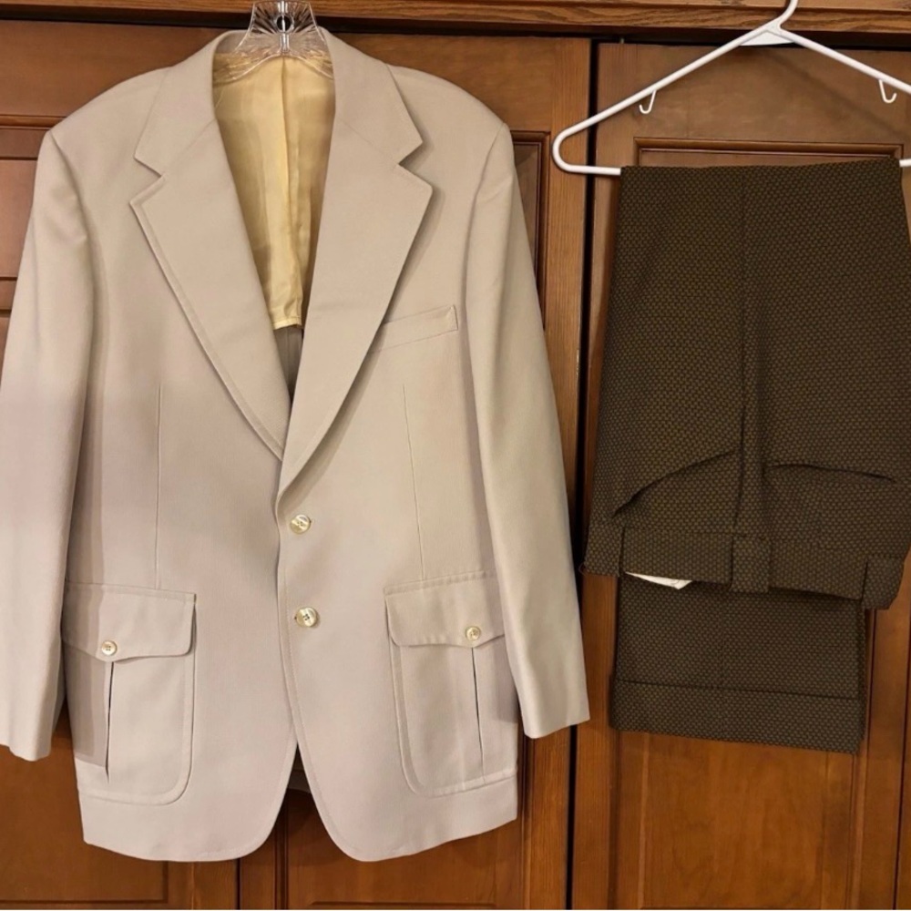 Vintage Men’s 1970s Sport Coat And Pants Medium 28x30 Kingsridge Custom Fabric